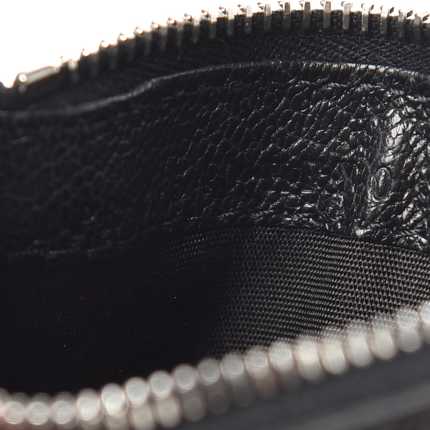 Valentino Garavani Pebbled Calfskin Card Holder Black 5 of 5