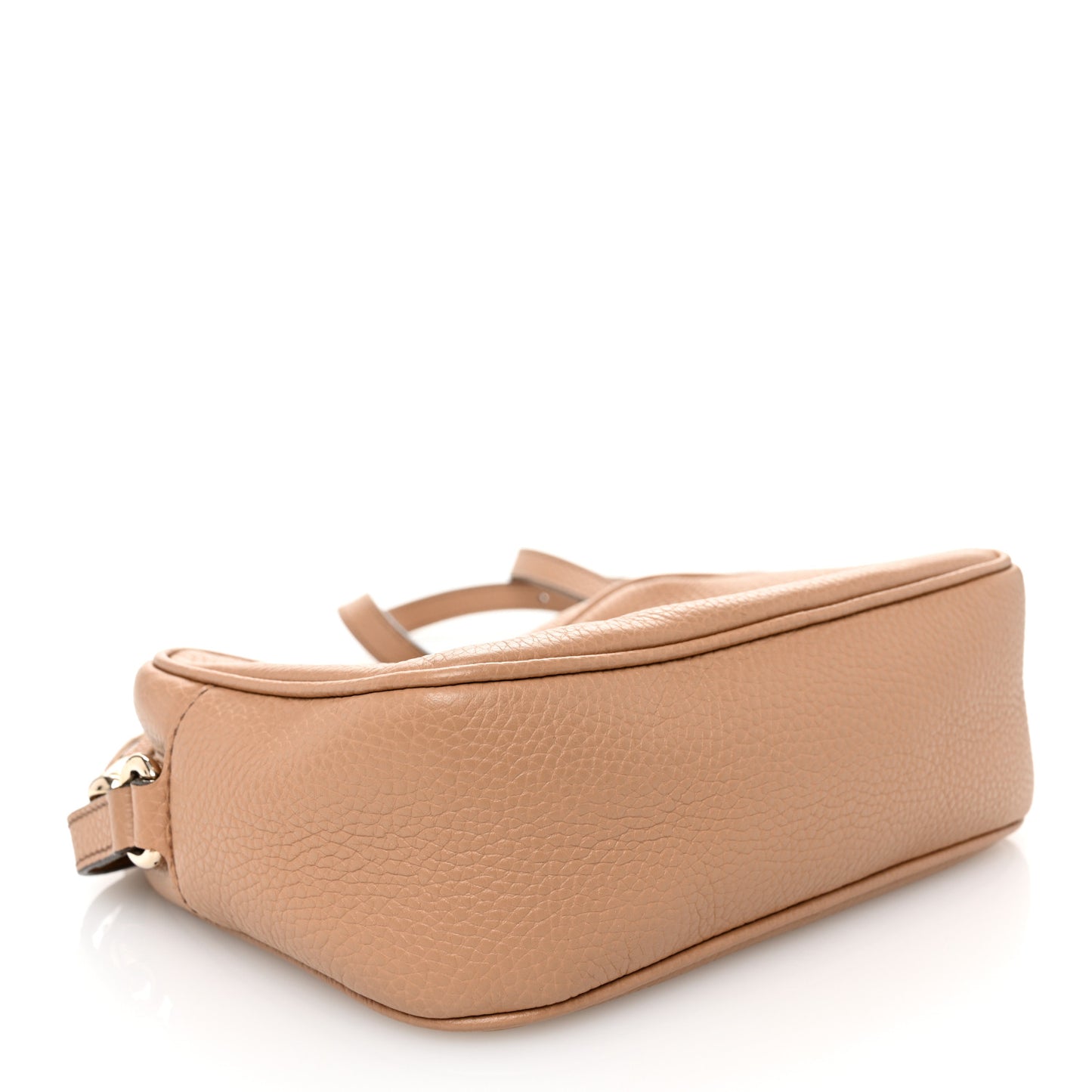 Pebbled Calfskin Small Soho Disco Bag Camelia