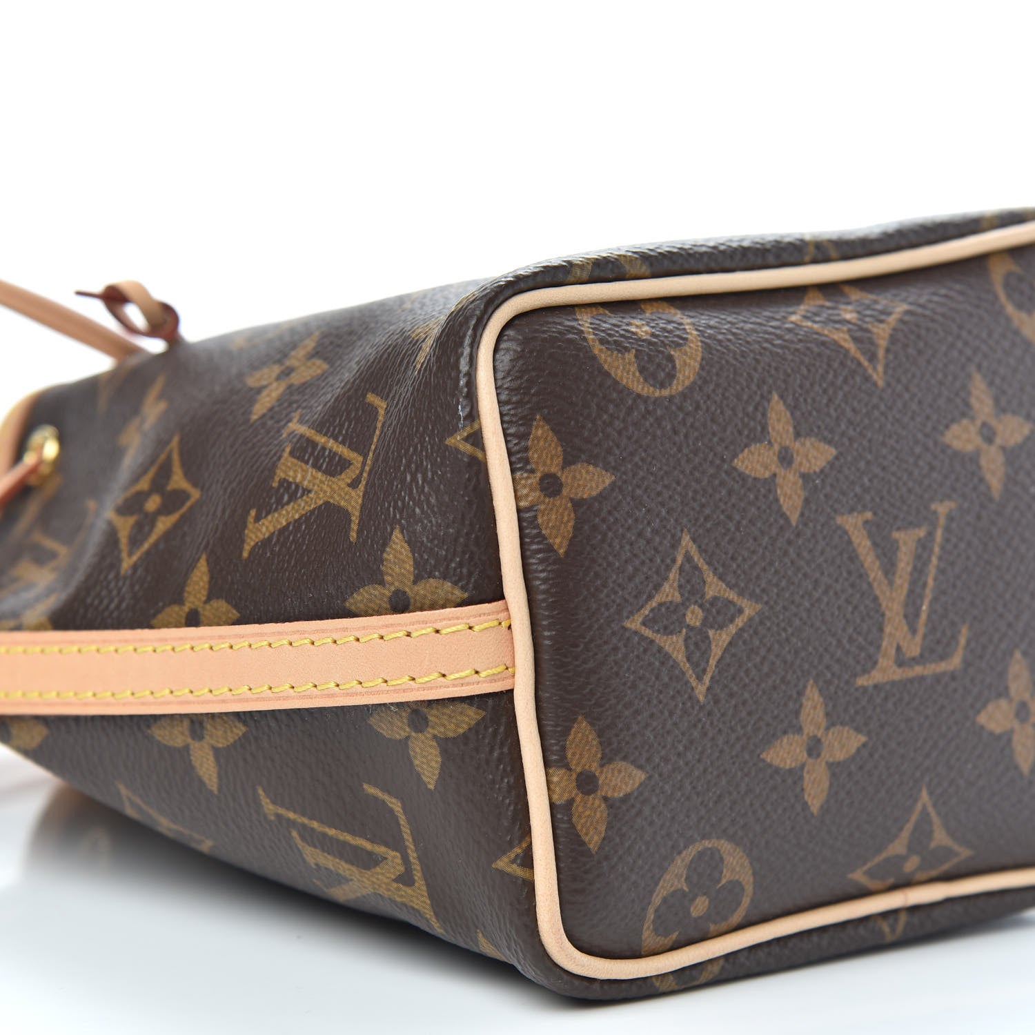 Louis Vuitton Monogram Nano Noe 8 of 10