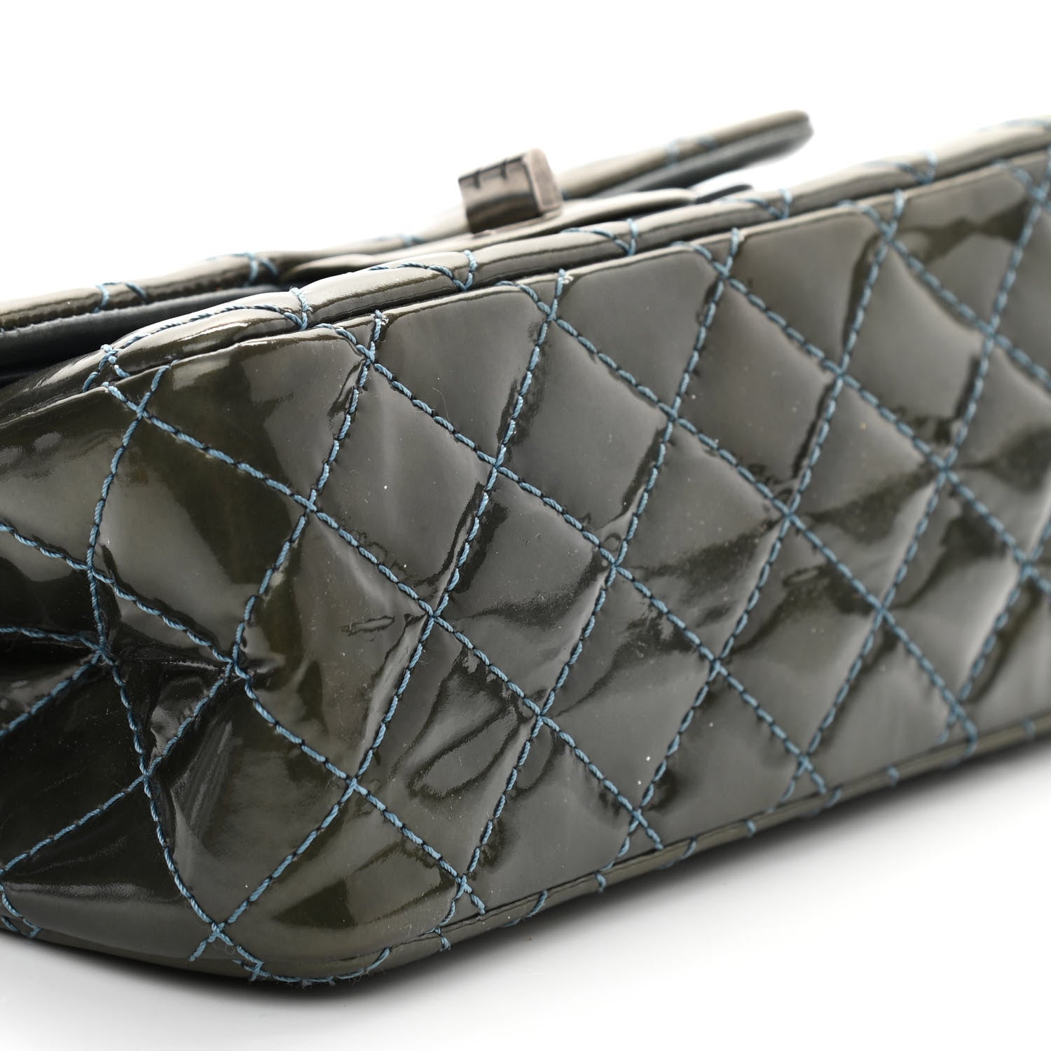 Chanel Patent 2.55 Reissue Flap 224 Blue 7 of 11