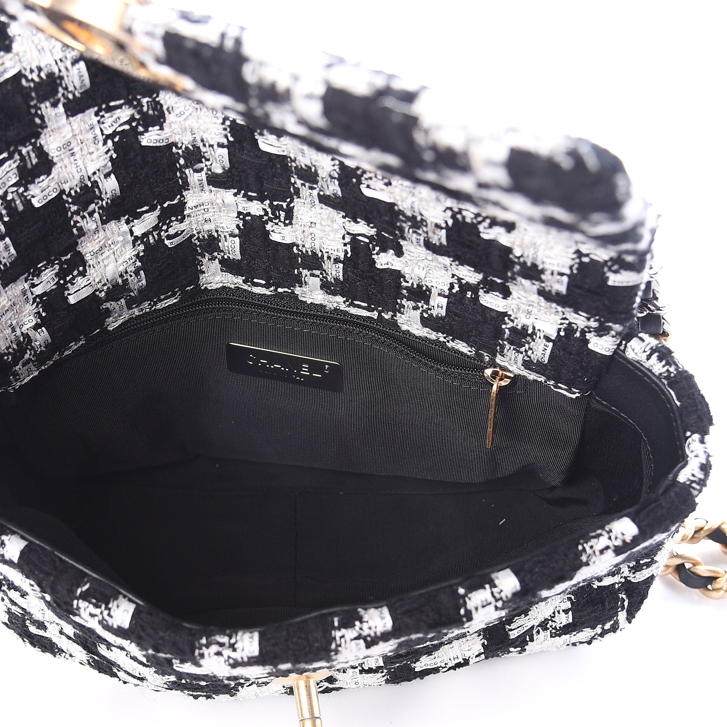 Tweed Quilted Medium 19 Flap Black Ecru White