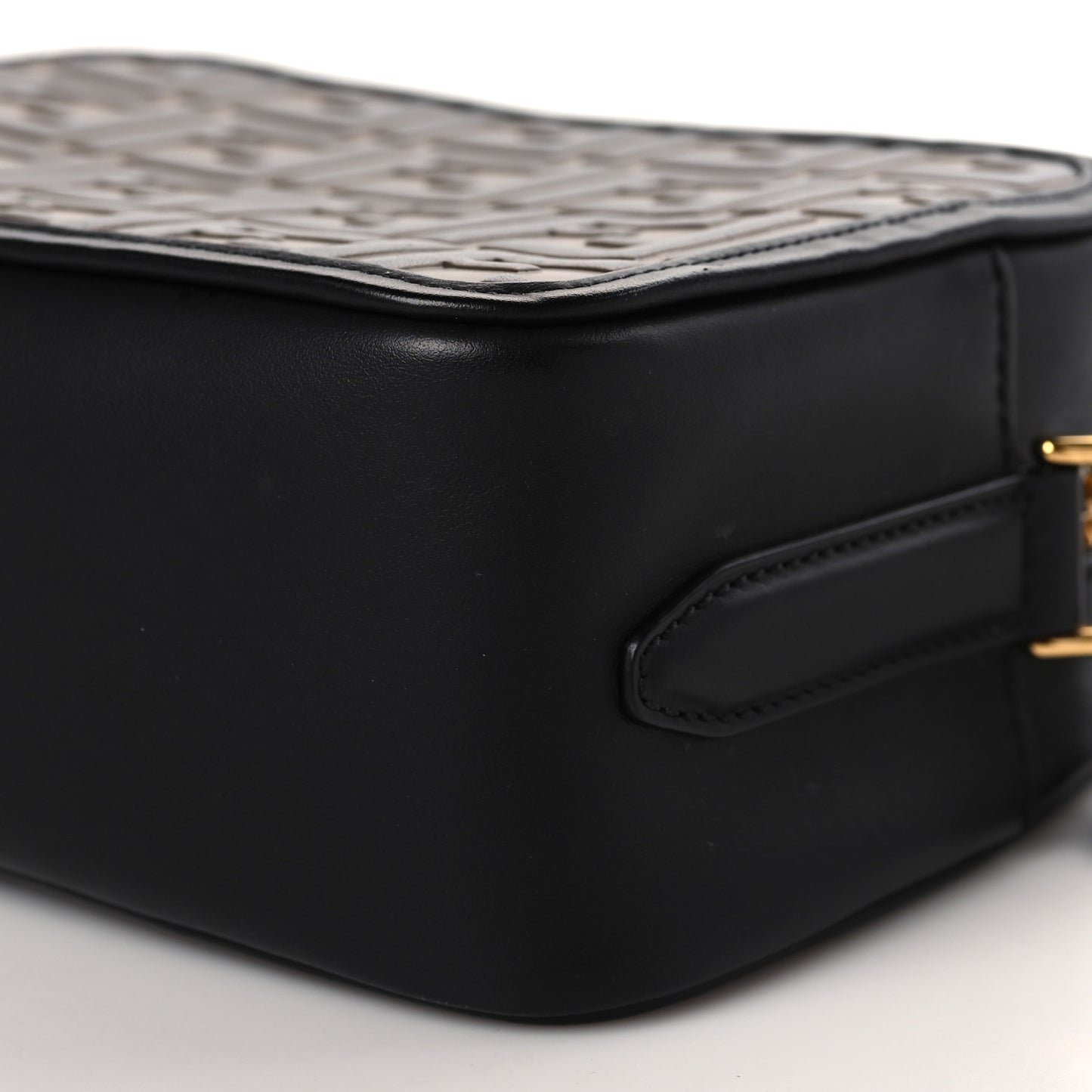 Vitello Century F is Fendi Bi-Color FF 1974 Embossed Camera Case Maya Black
