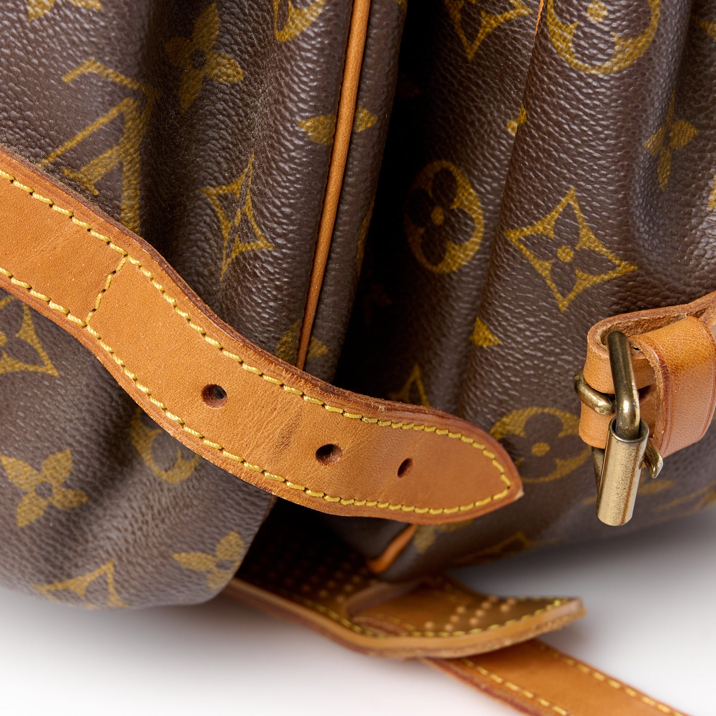 Monogram Saumur 35