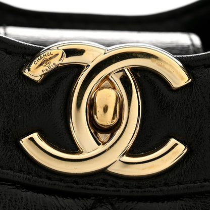 Chanel Shiny Lambskin Quilted Large 31 Shopping Bag Black 12 of 13