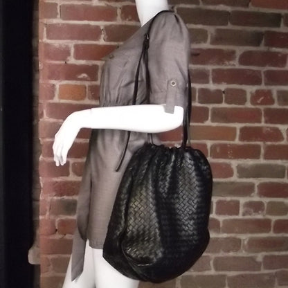 Bottega Veneta Nappa Intrecciato Crossbody Bag Nero 2 of 9