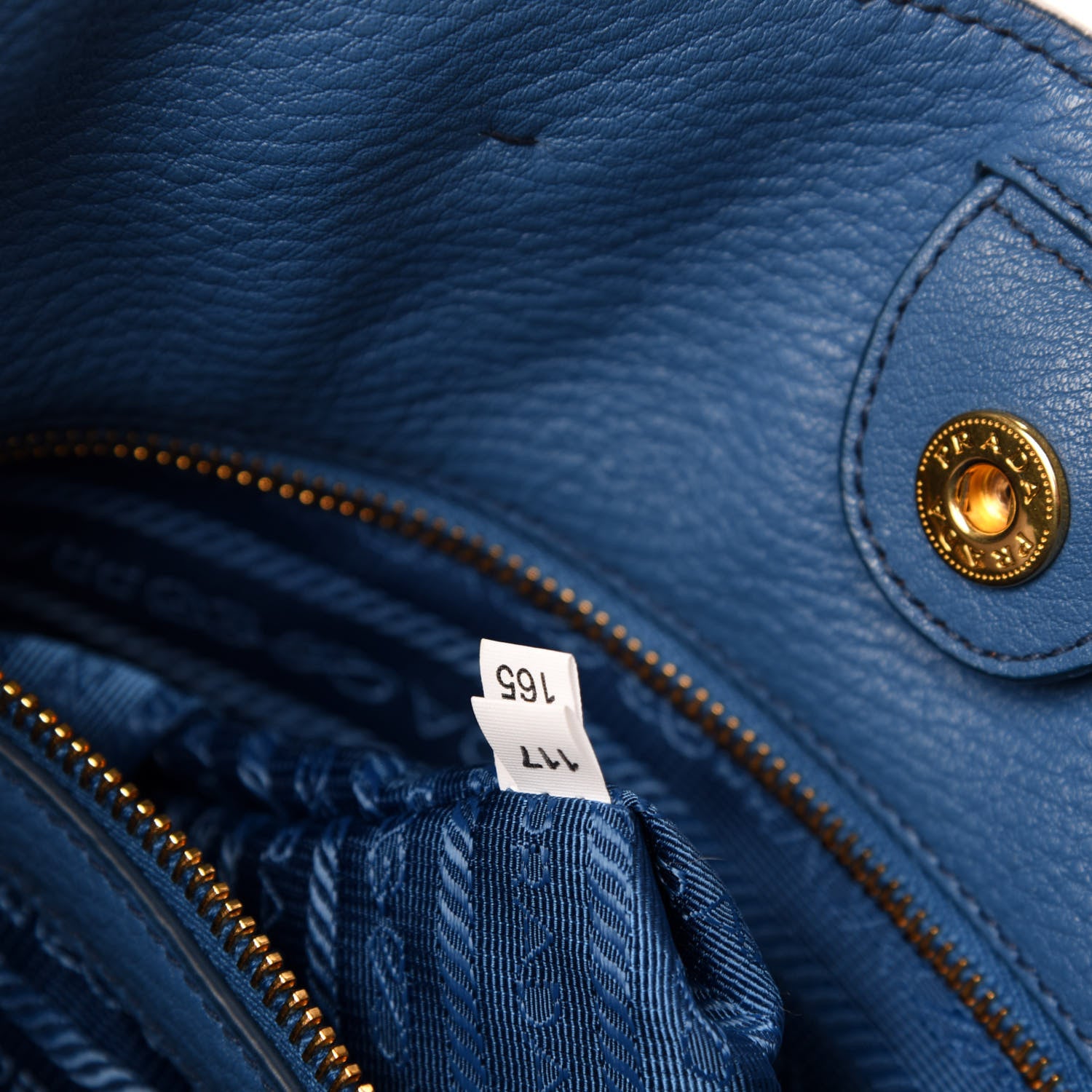 Prada Vitello Phenix Tote Azzurro 10 of 11