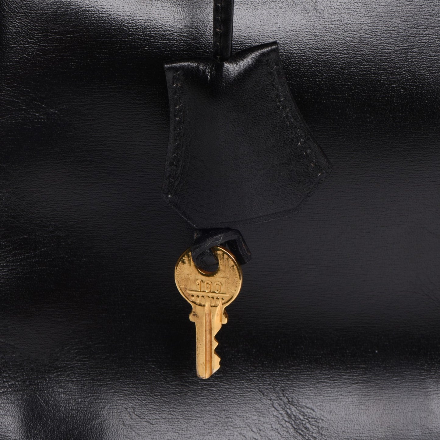 Box Kelly Retourne 32 Black