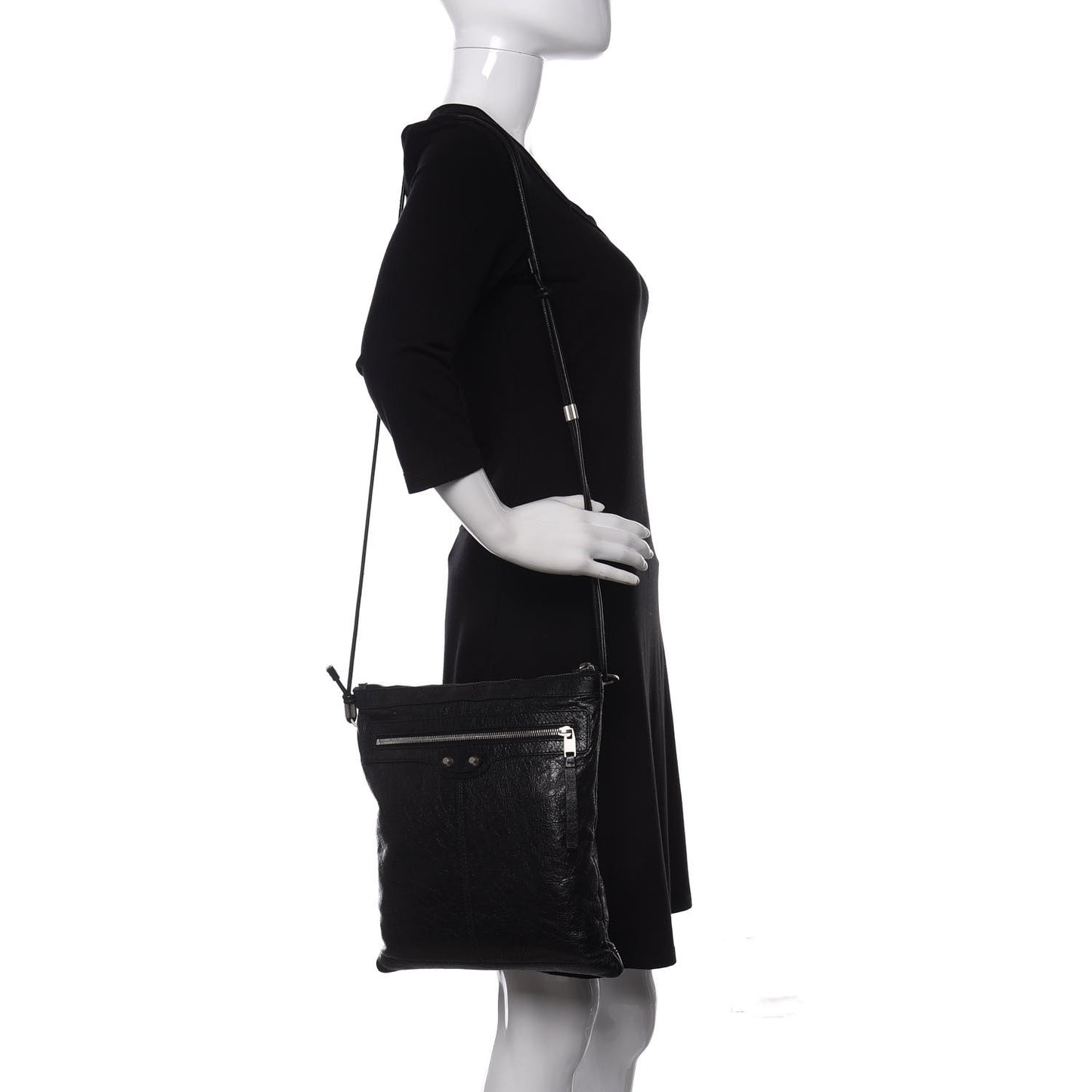 Agneau Classic Silver Hardware Flat Messenger Black