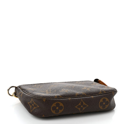 Louis Vuitton Monogram Mini Pochette Accessories 4 of 8