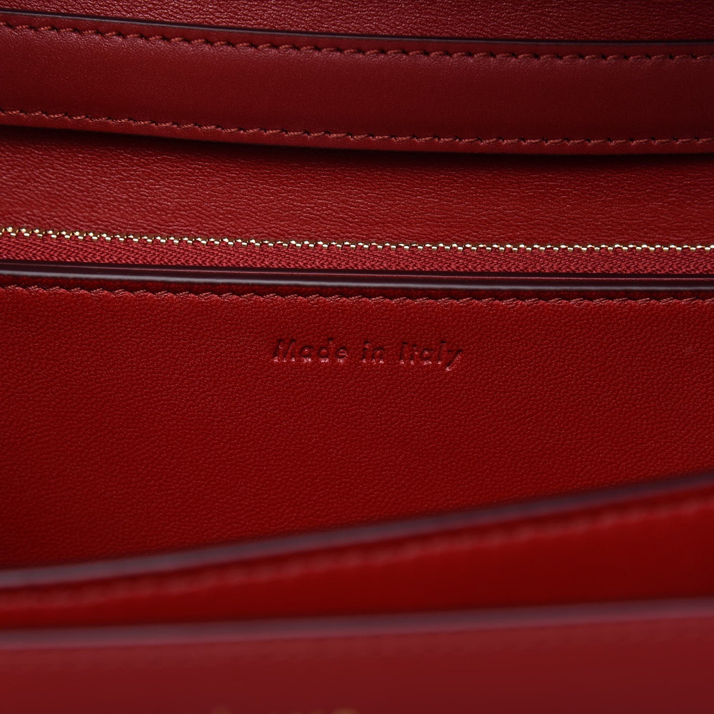 Box Calfskin Medium Classic Box Flap Bag Red