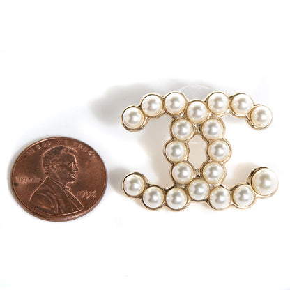 Chanel Pearl CC Earrings Gold 2 of 4