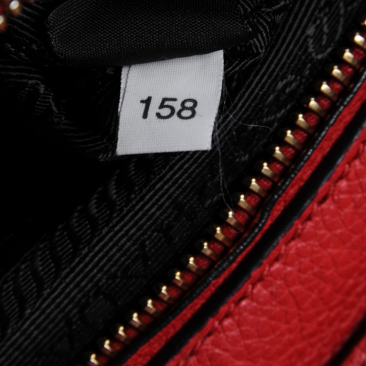 Vitello Grain Tote Fuoco