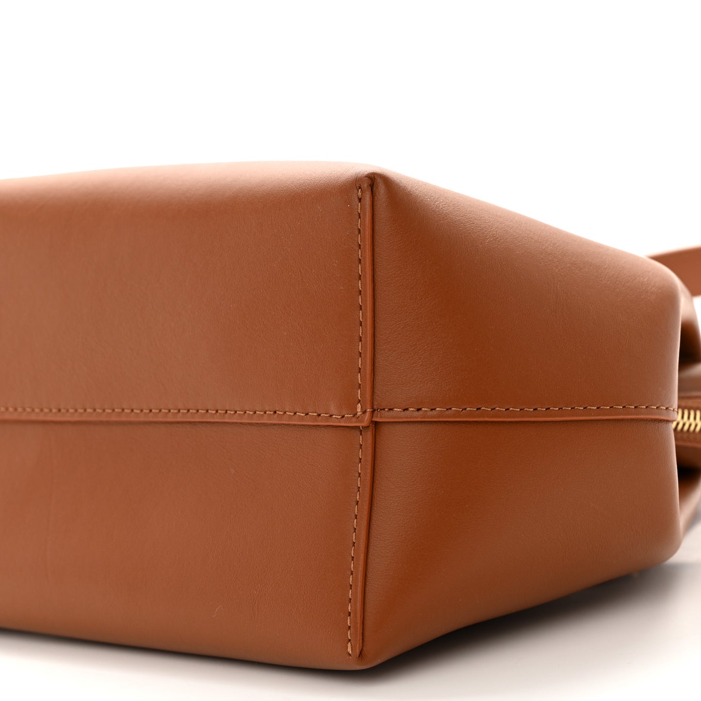 Smooth Calfskin M Frame Bag Camel