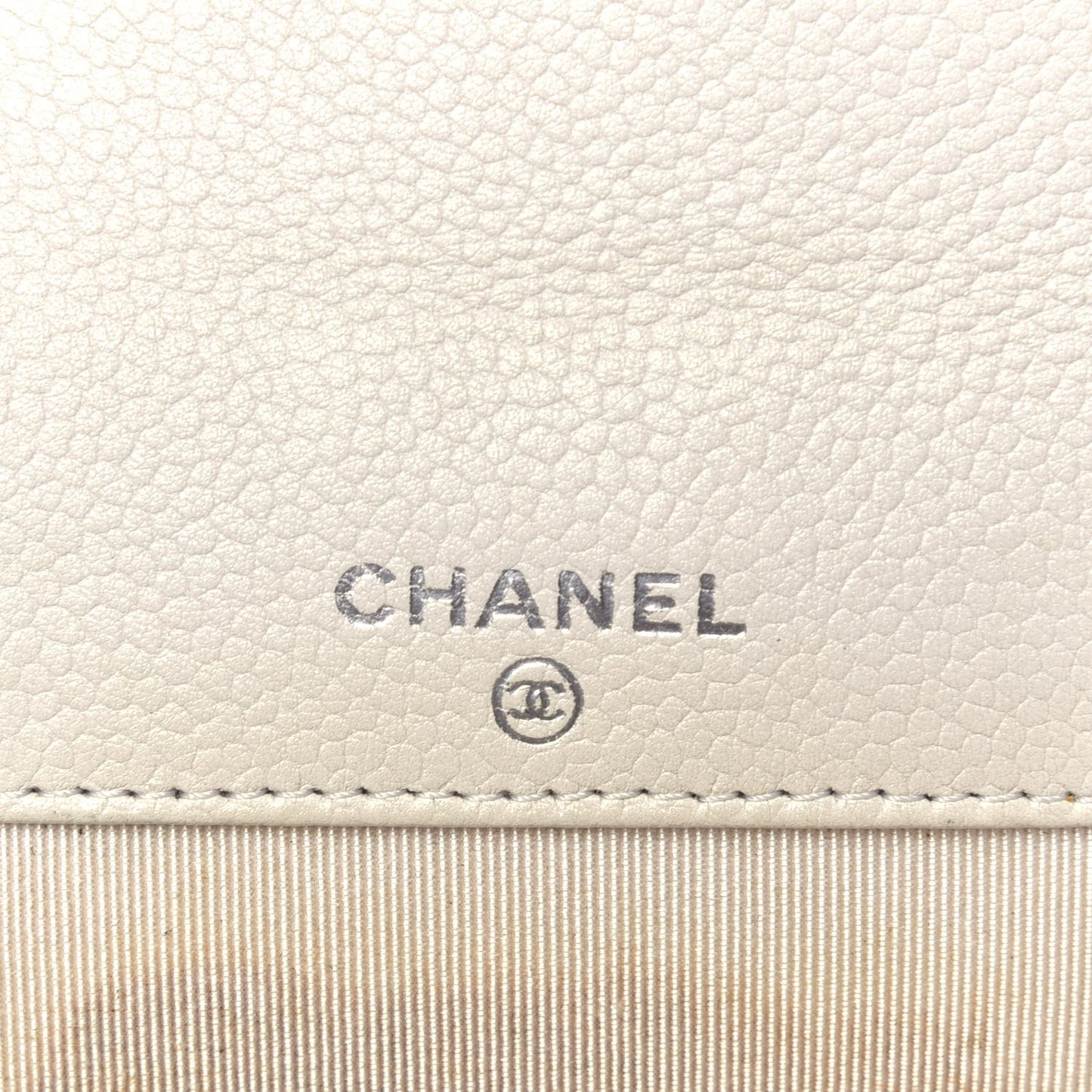 Caviar Timeless CC Compact Flap Wallet White