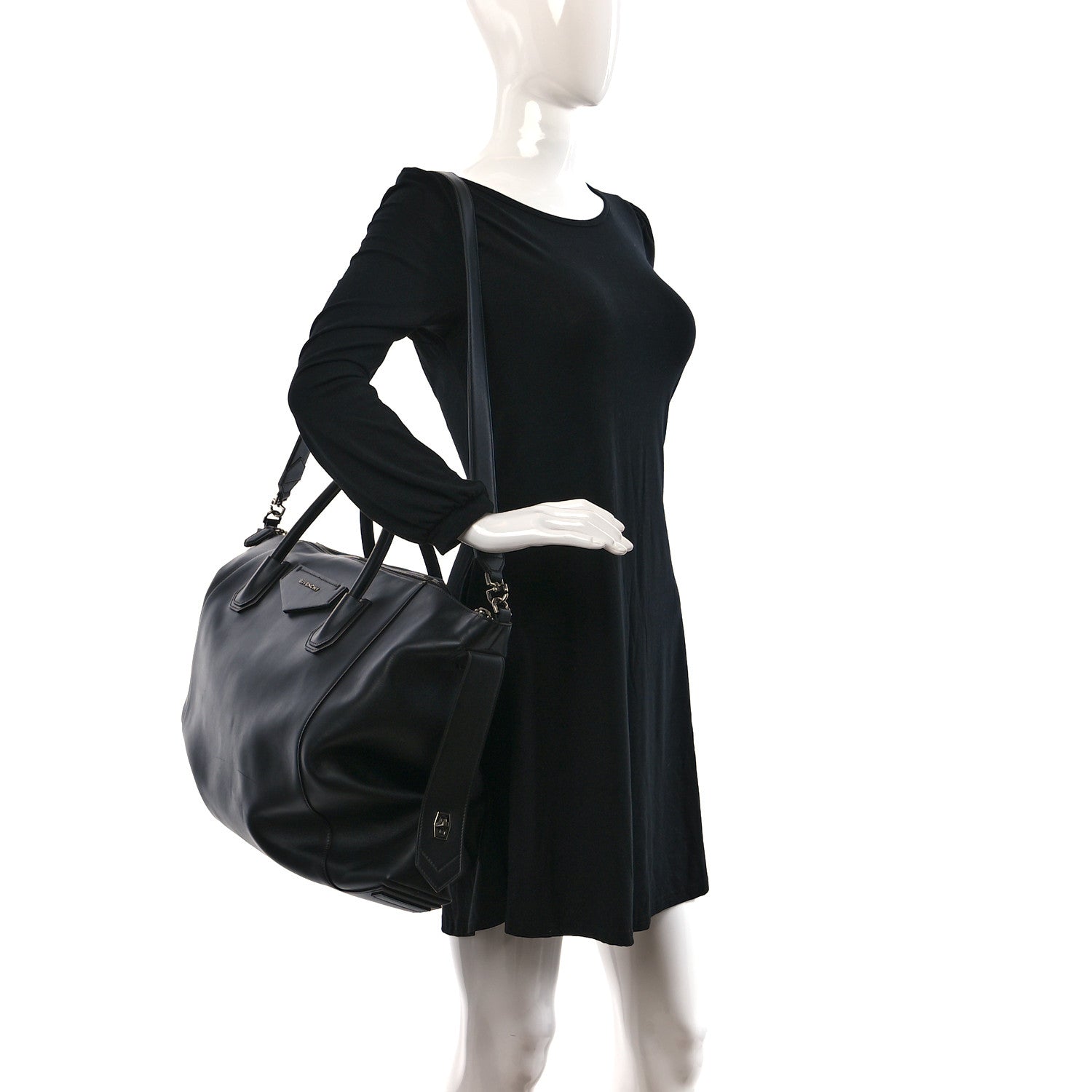 Givenchy Smooth Calfskin Large Soft Antigona Black 3 of 9