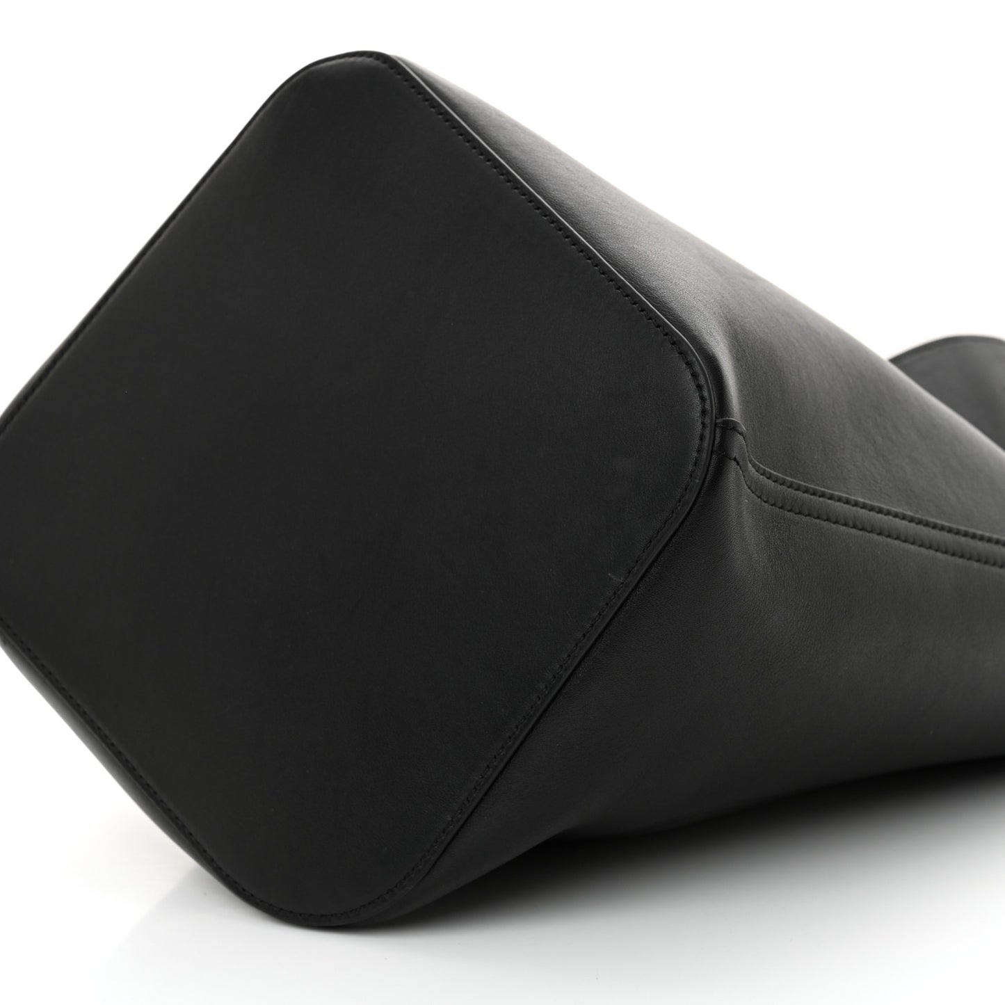 Smooth Calfskin Medium Pebble Bucket Bag Black