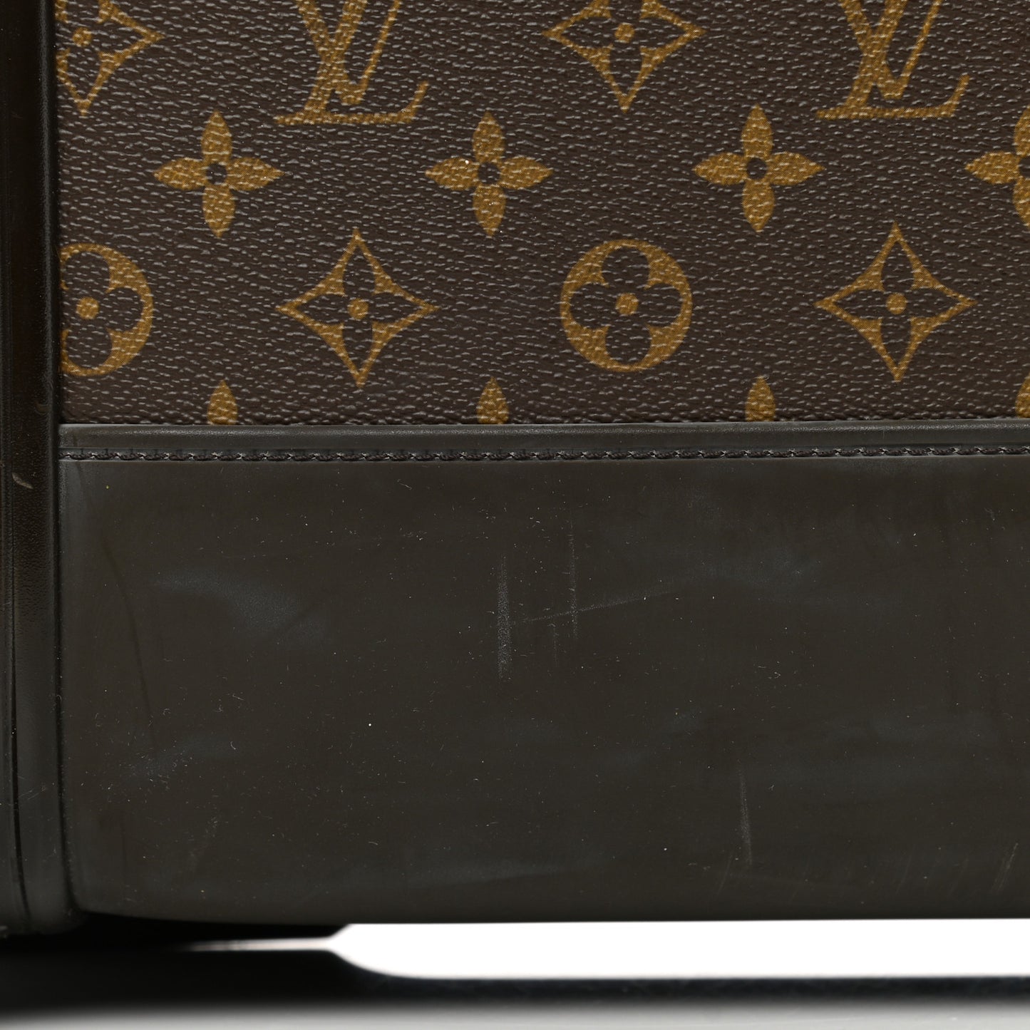 Monogram Pegase 55 Business
