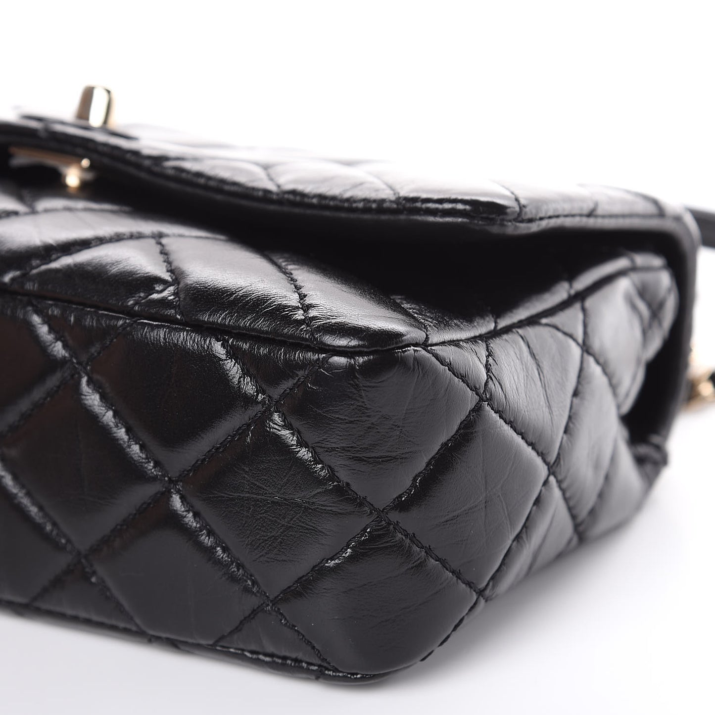 Shiny Lambskin Quilted Small Montcoco Flap Black