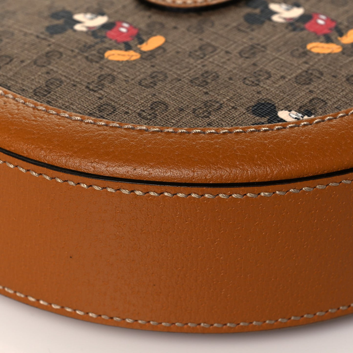 X DISNEY Mini Vintage GG Supreme Monogram Mickey Mouse Round Shoulder Bag Beige Vintage Sun Oil