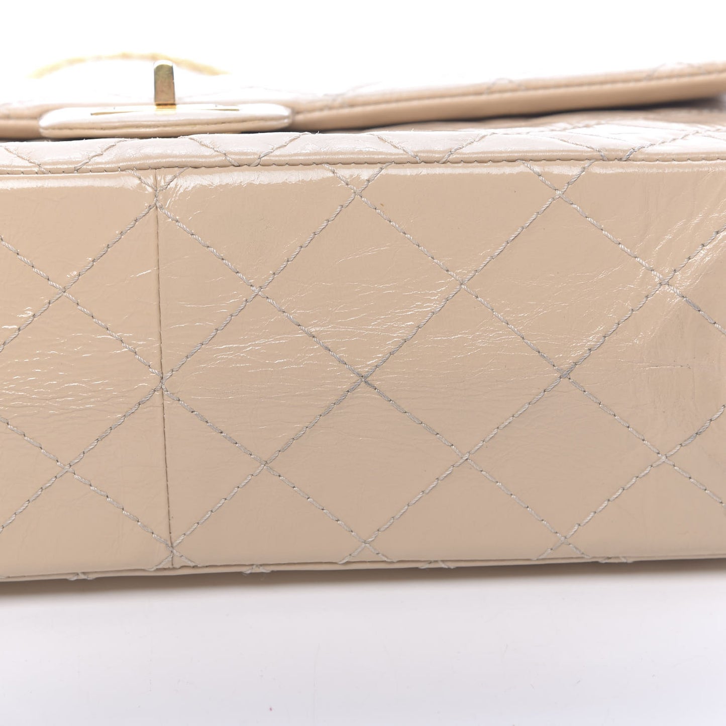 Distressed Patent Quilted 2.55 Reissue 226 Flap Beige