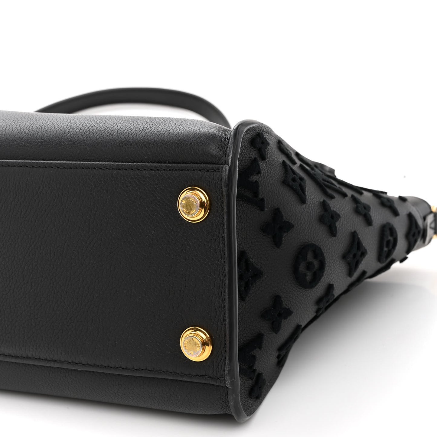 Calfskin Monogram Tufting On My Side Black