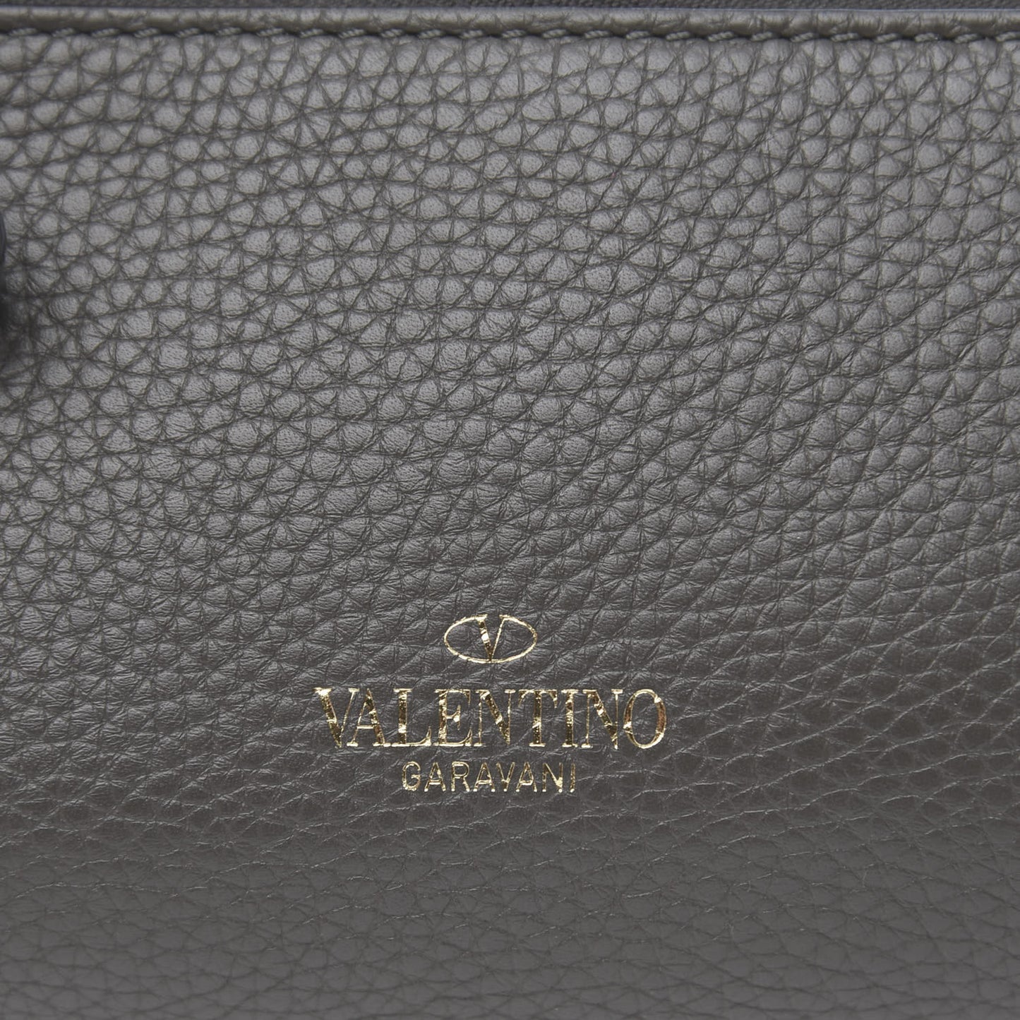 Grained Calfskin Rockstud Belt Bag 95 Graphite