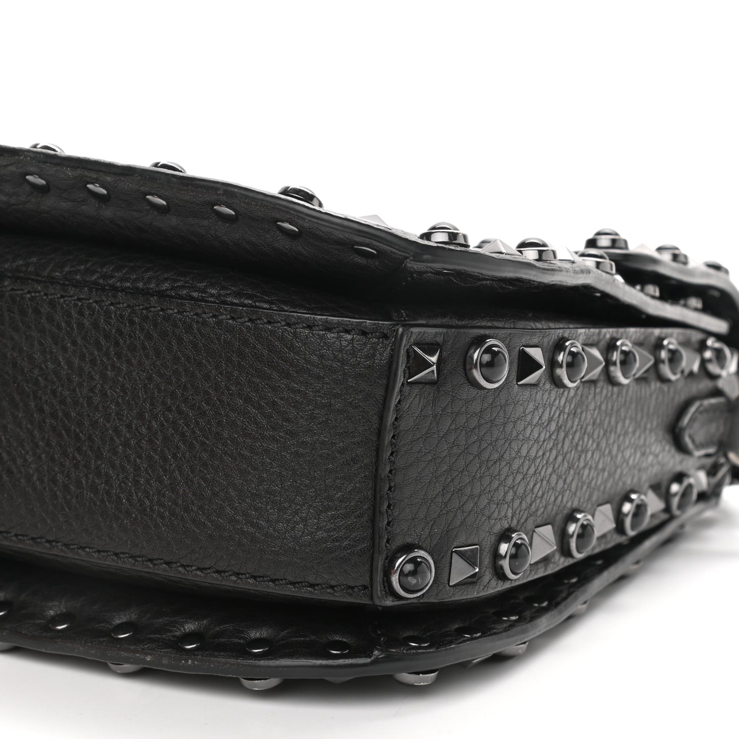 Pebbled Calfskin Onyx Medium Rockstud Rolling Flap Saddle Bag Black
