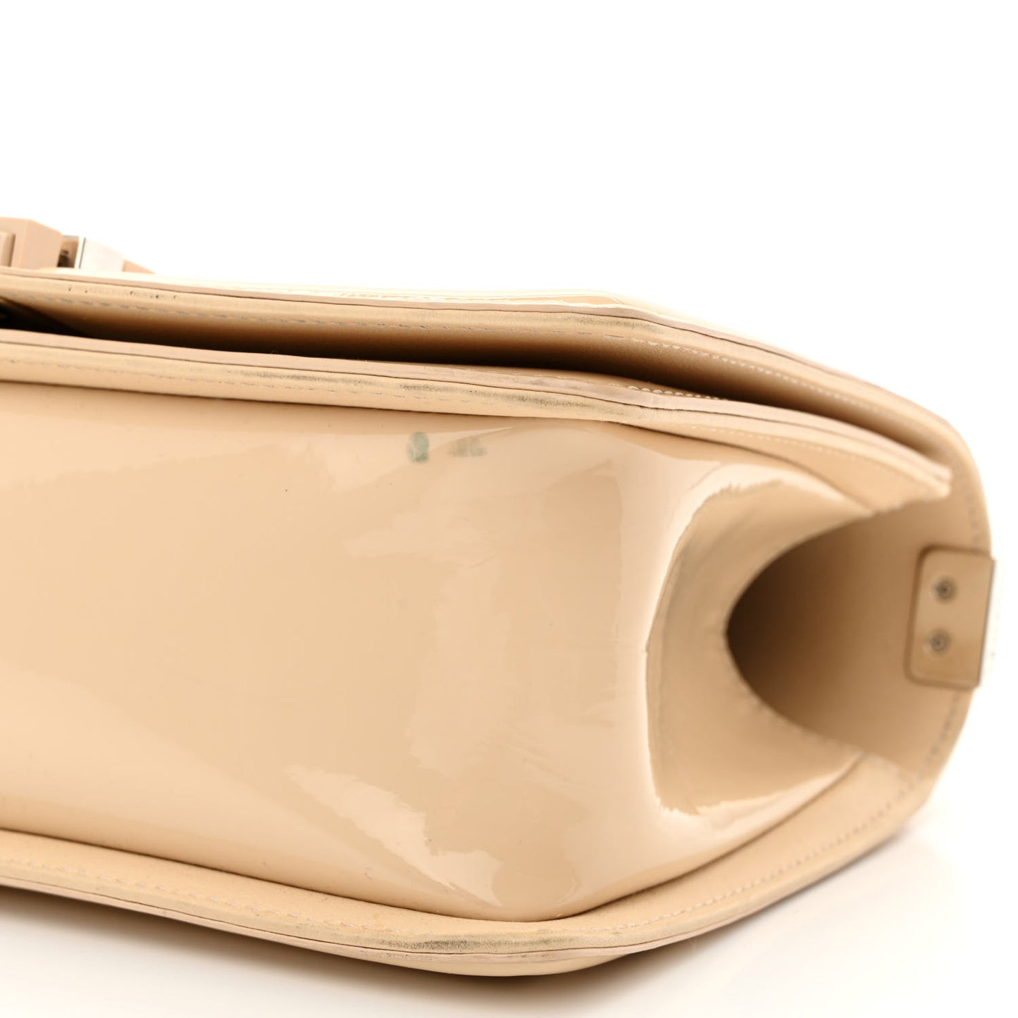 Patent Calfskin Quilted Medium Plexiglass Boy Flap Beige