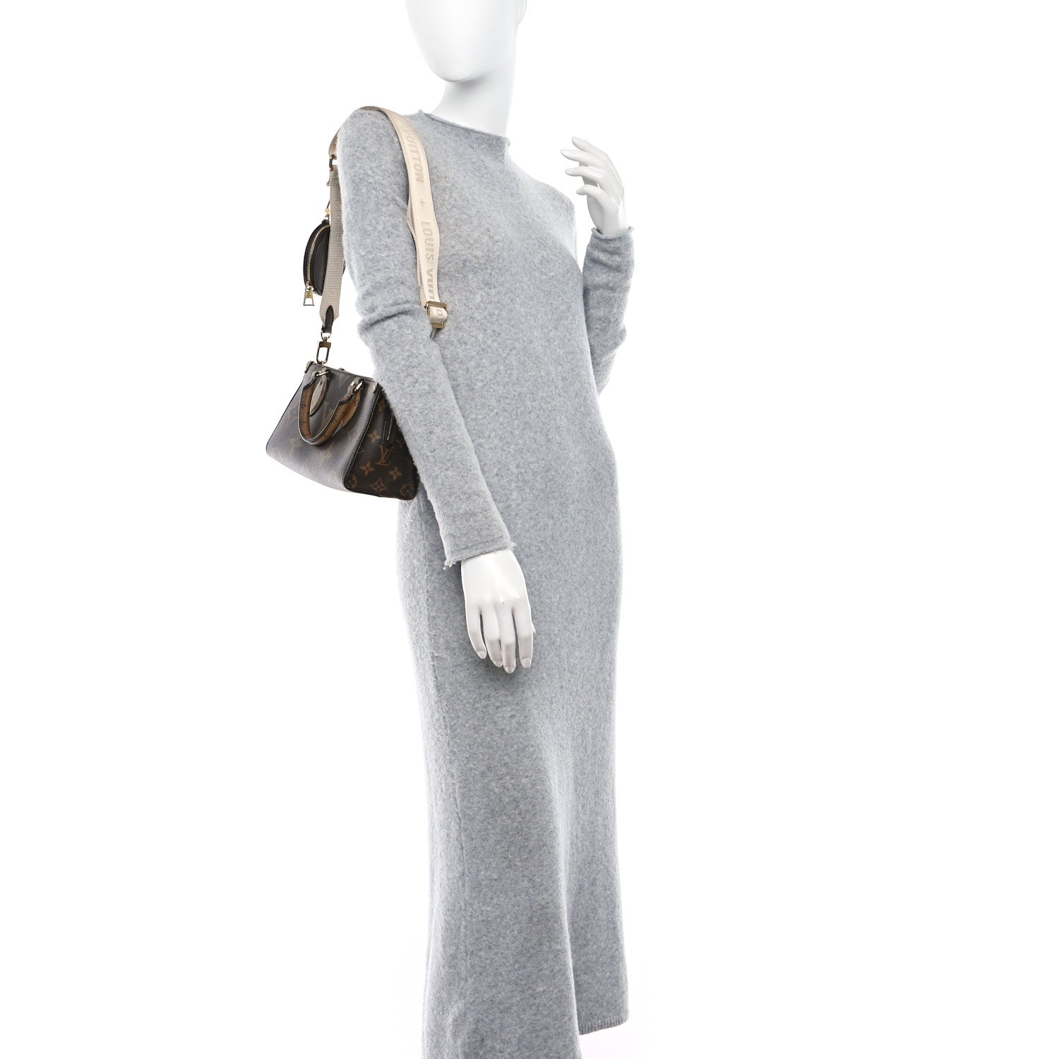 Louis Vuitton Reverse Monogram Giant OnTheGo East West 2 of 9