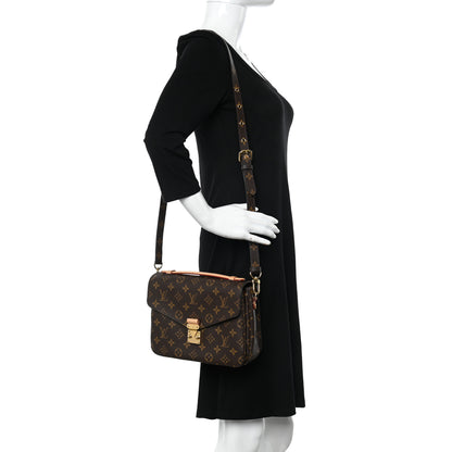 Louis Vuitton Monogram Pochette Metis 2 of 10