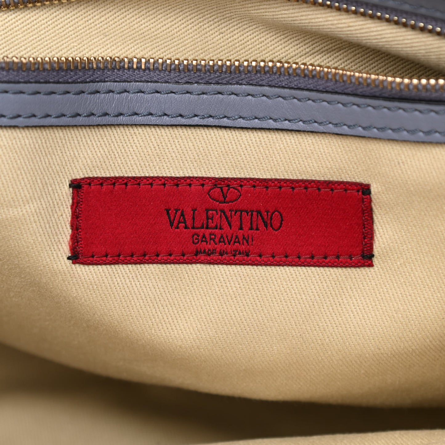 Vitello Rockstud Double Handle Tote London Stone