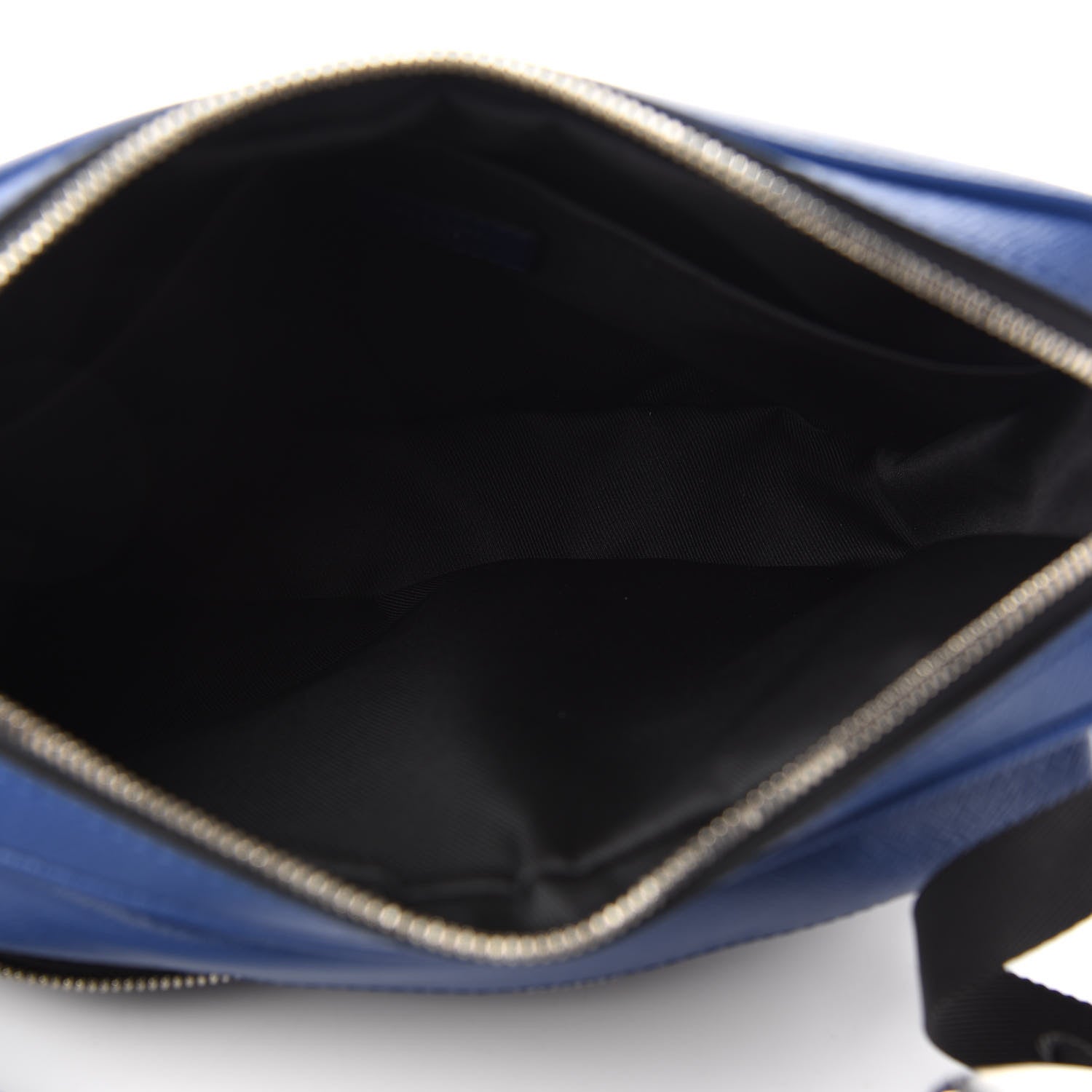 Louis Vuitton Taiga Monogram Outdoor Messenger Cobalt 5 of 8