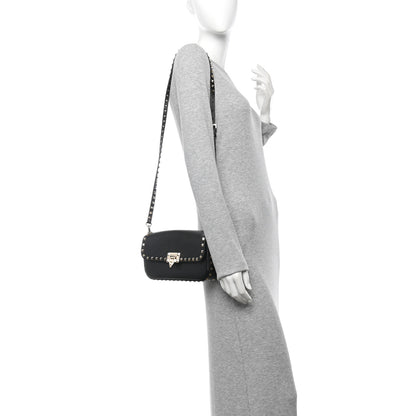 Valentino Garavani Pebbled Calfskin Medium Rockstud Flip Lock Shoulder Bag Black 2 of 14