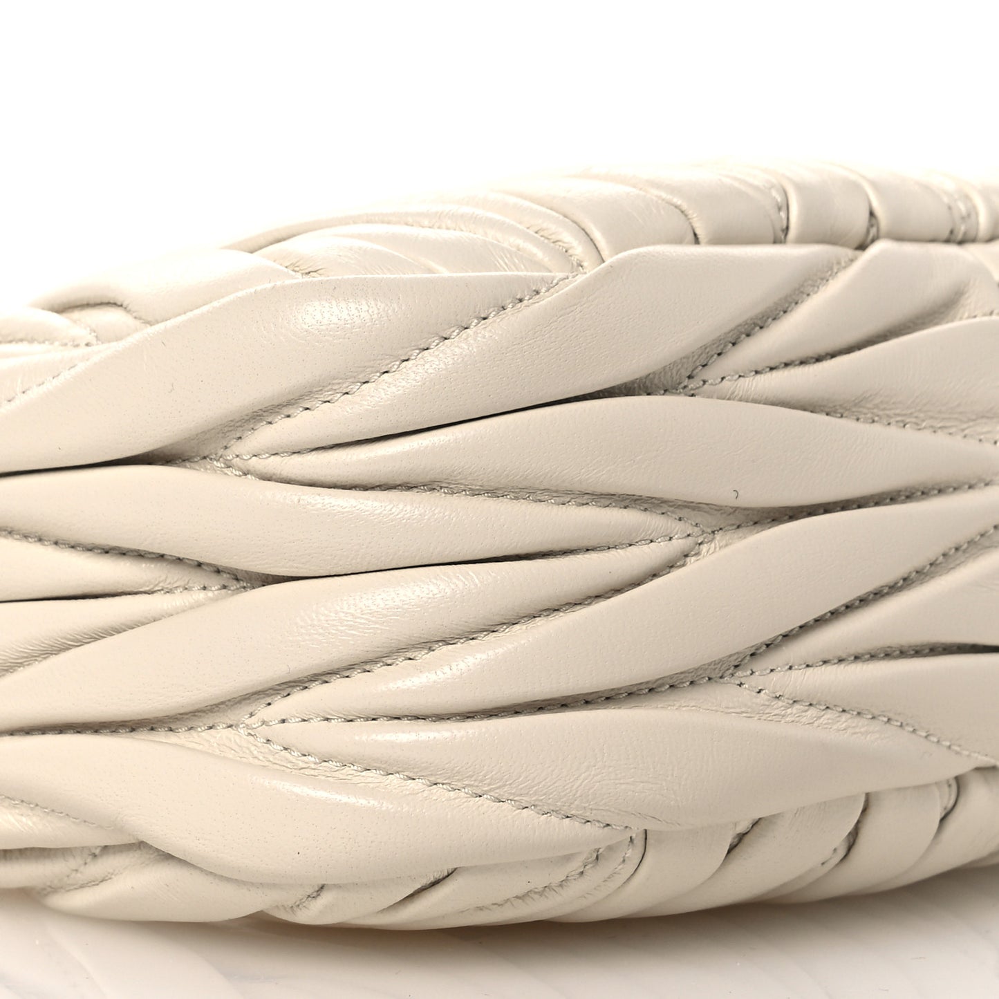 Nappa Matelasse Mini Wander Hobo White