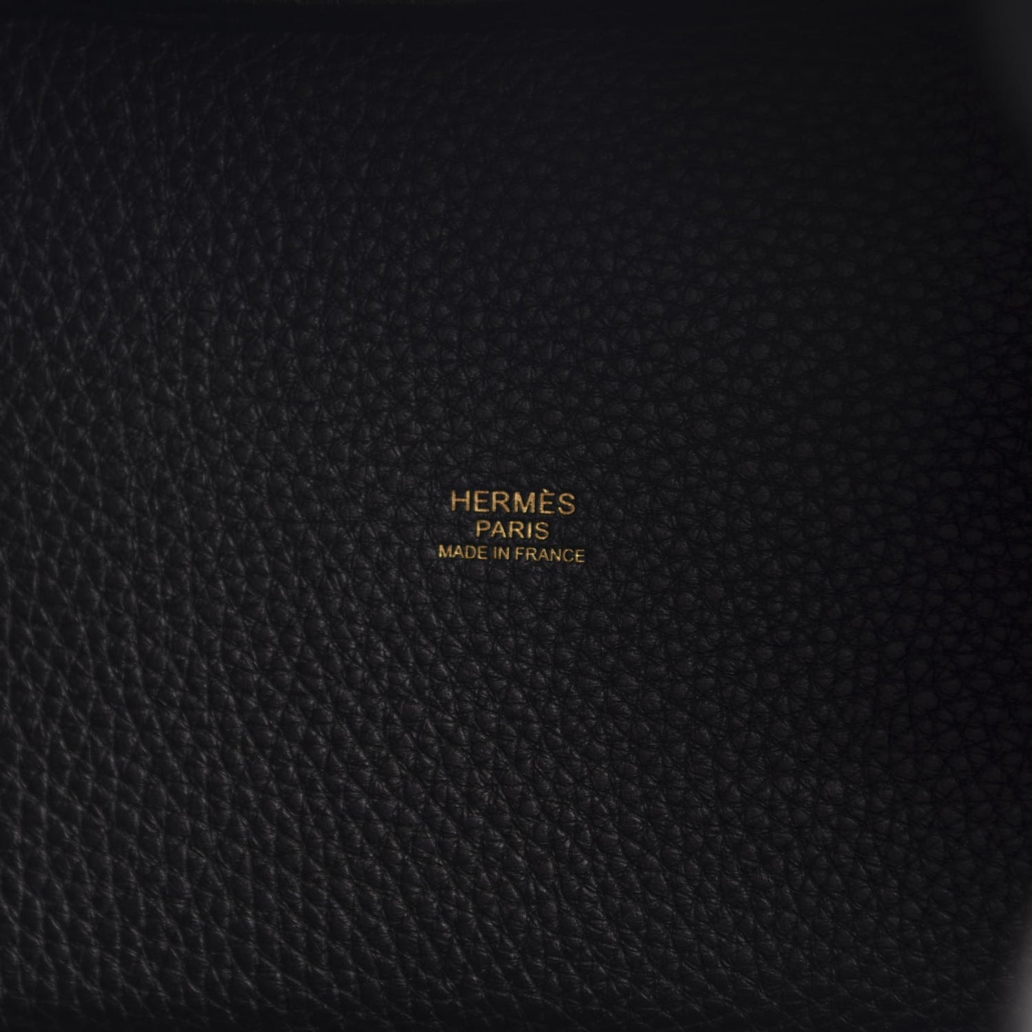 Taurillon Clemence Picotin Lock 18 PM Black