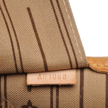 Louis Vuitton Monogram Neverfull MM 7 of 9
