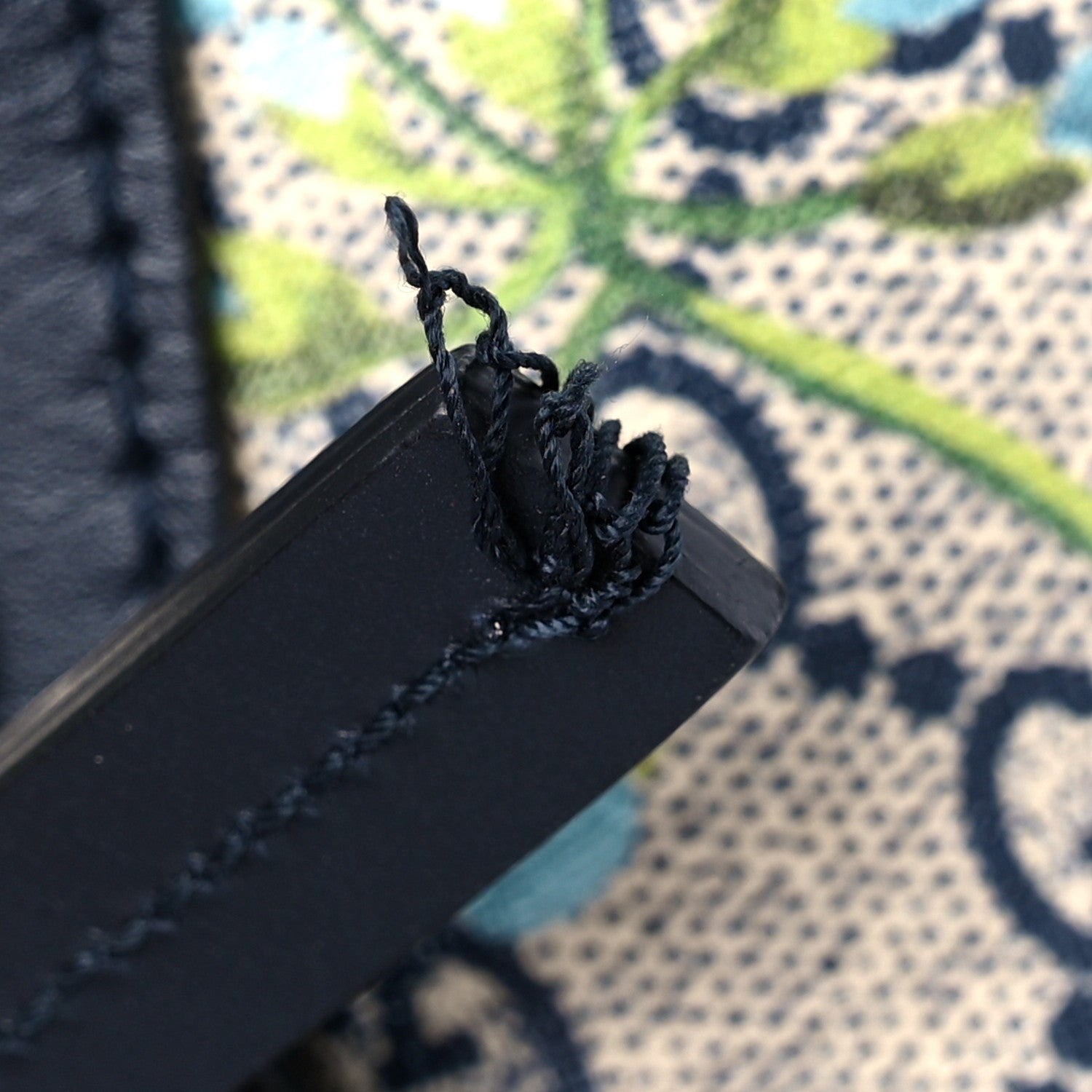 Gucci GG Supreme Monogram Blooms Medium Day Backpack Beige Blue Navy 12 of 12