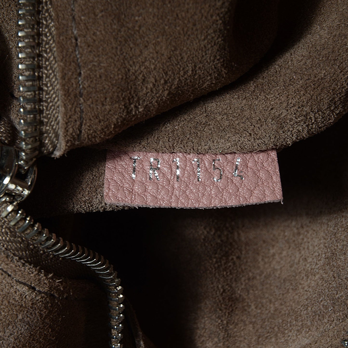 Veau Cachemire Soft Lockit MM Magnolia