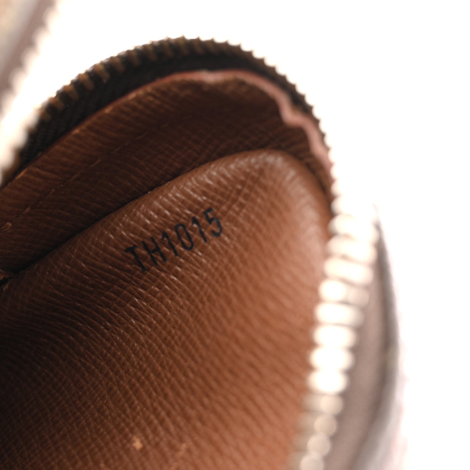 Louis Vuitton Monogram Amazone 7 of 14