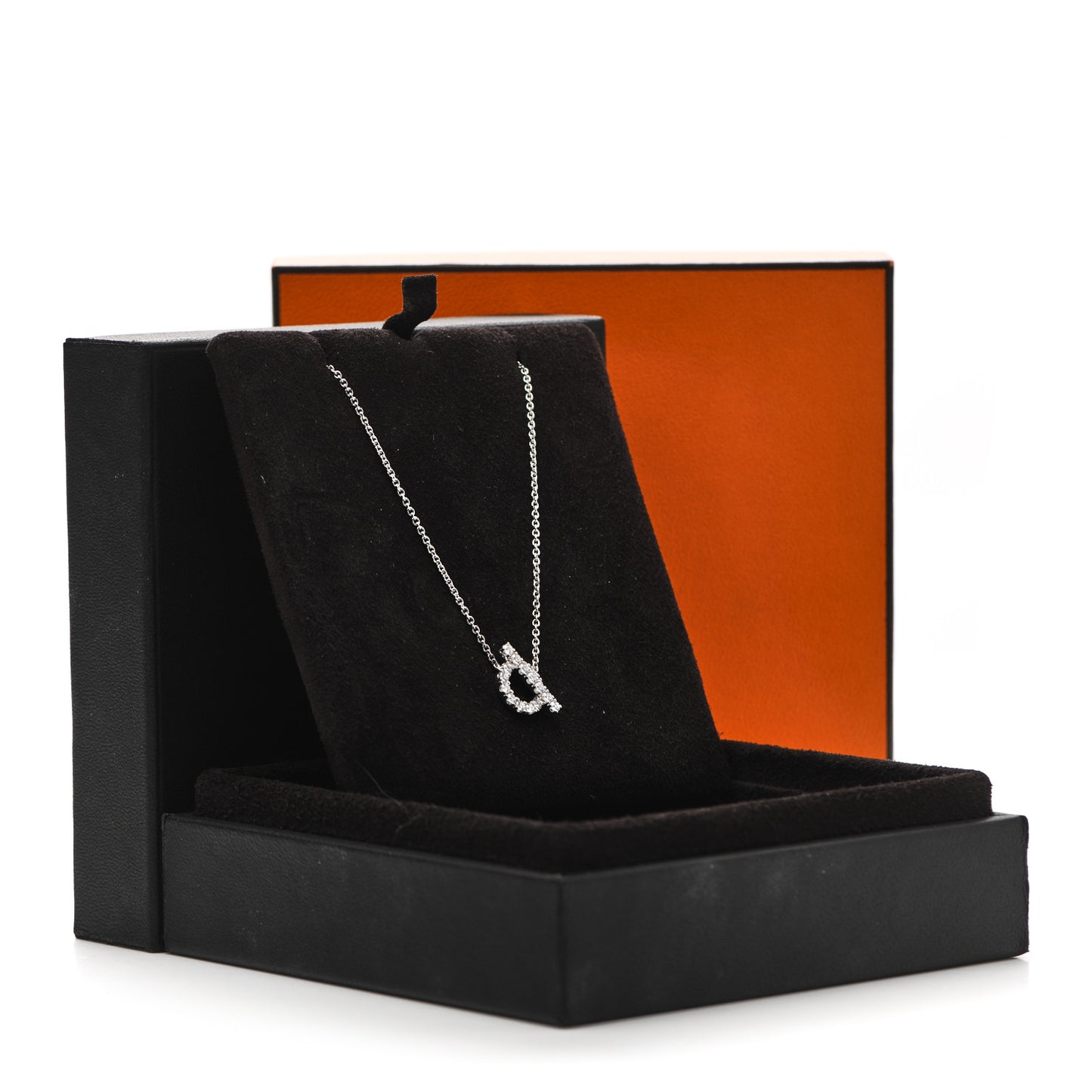 18K White Gold Diamond Finesse Pendant Necklace