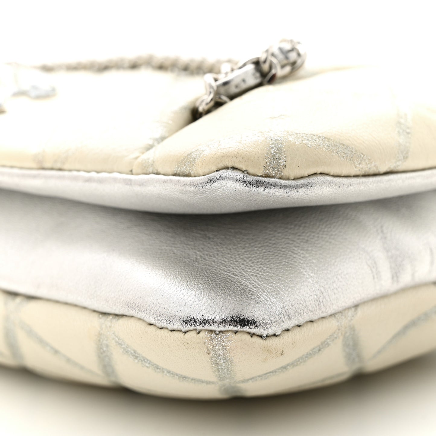Metallic Distressed Lambskin Quilted CC Flap Ivory