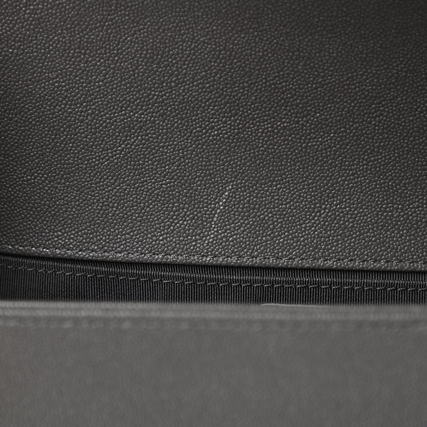 Caviar Quilted Medium Boy Flap Grey