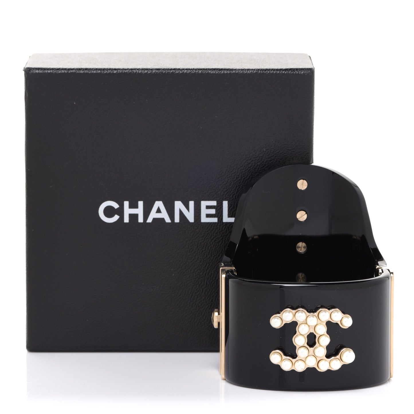 Resin Pearl CC Cuff Bracelet Black Gold