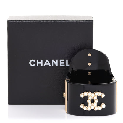 Chanel Resin Pearl CC Cuff Bracelet Black Gold 6 of 6
