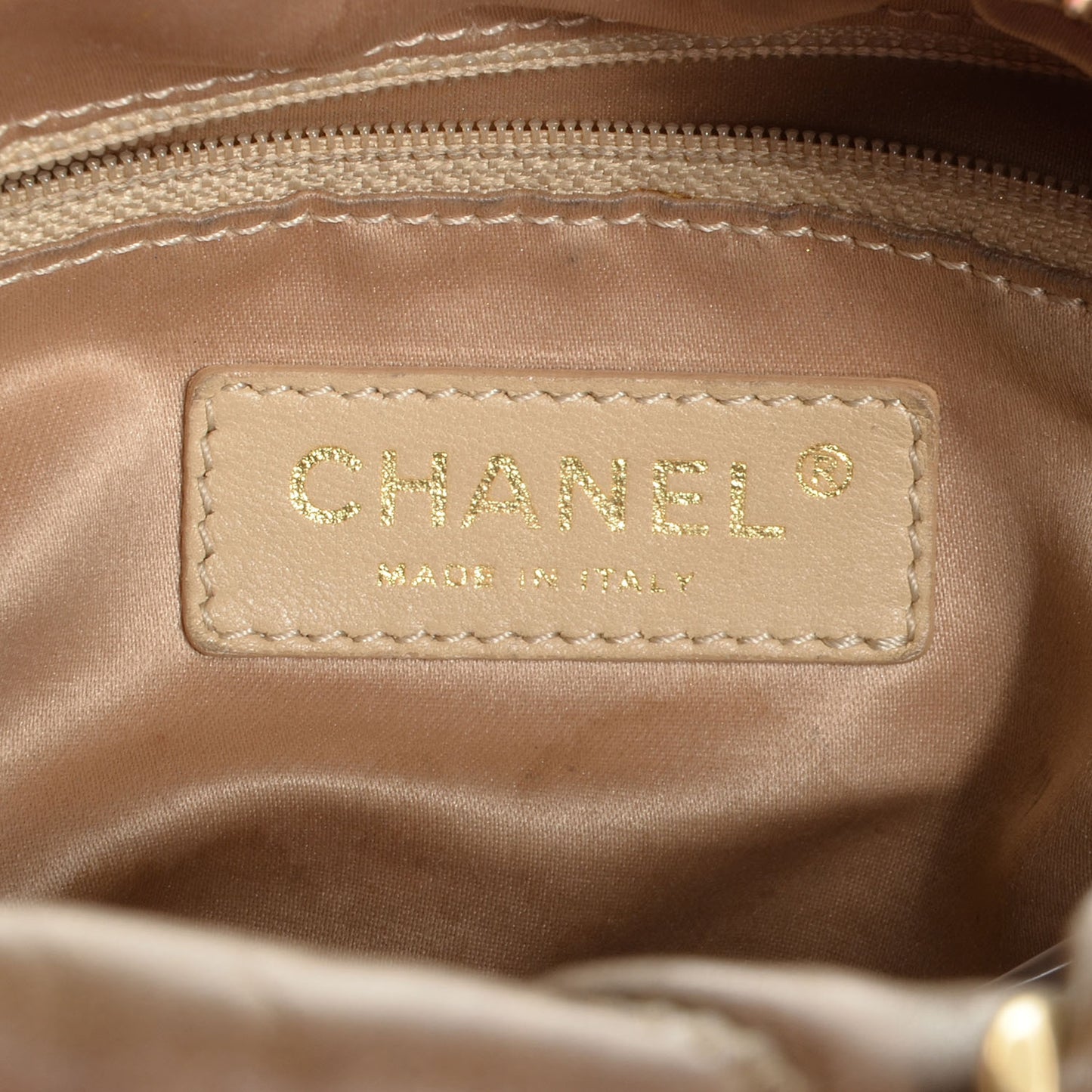 Lambskin Bubble Quilt Bowler Dark Beige