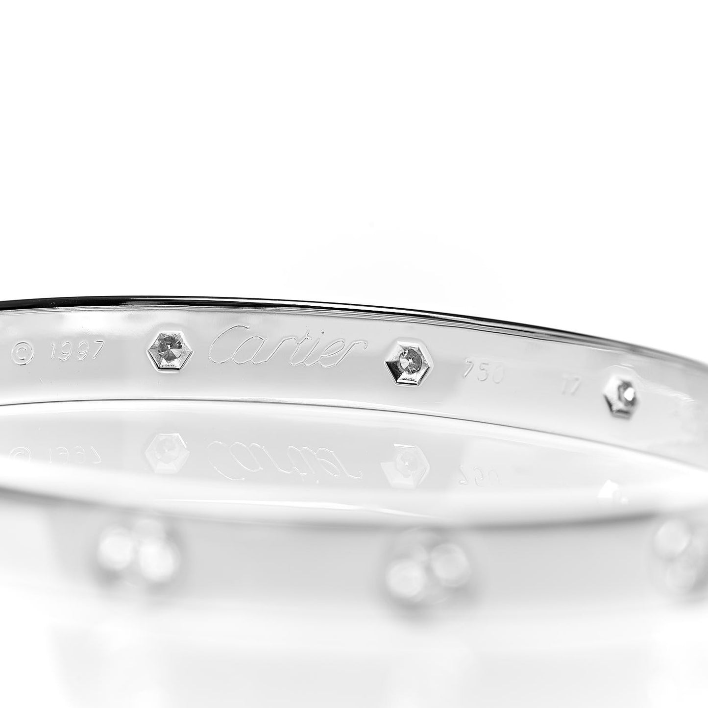 18K White Gold 10 Diamond LOVE Bracelet 17