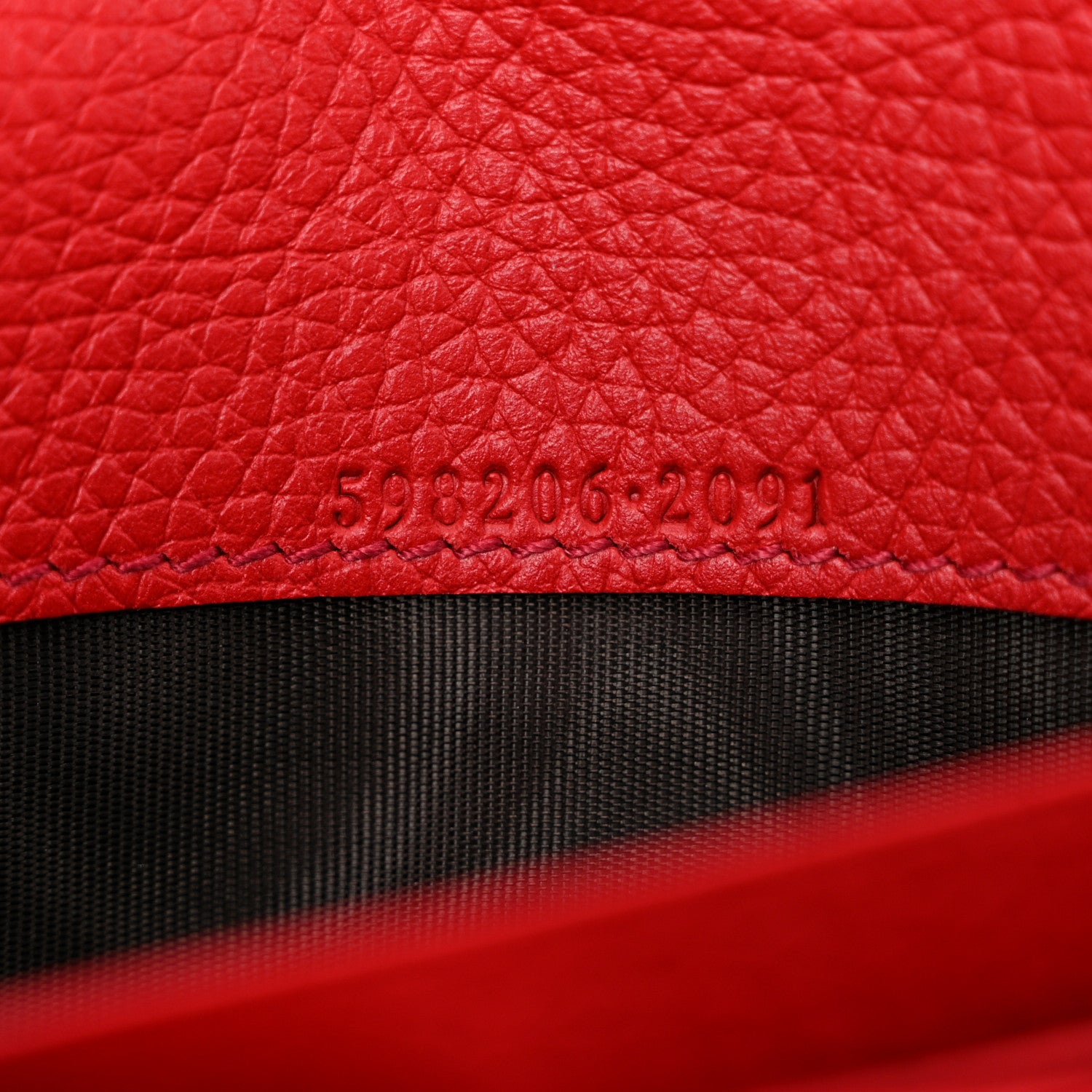 Gucci Pebbled Calfskin Large Soho Continental Wallet Red 7 of 9