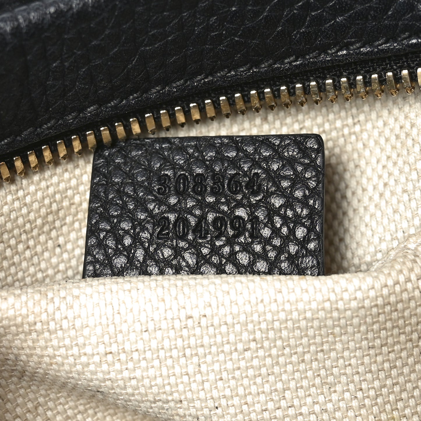 Pebbled Calfskin Small Soho Disco Bag Black