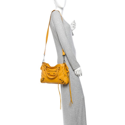 Balenciaga Agneau Classic Hardware Town Mangue 2 of 11