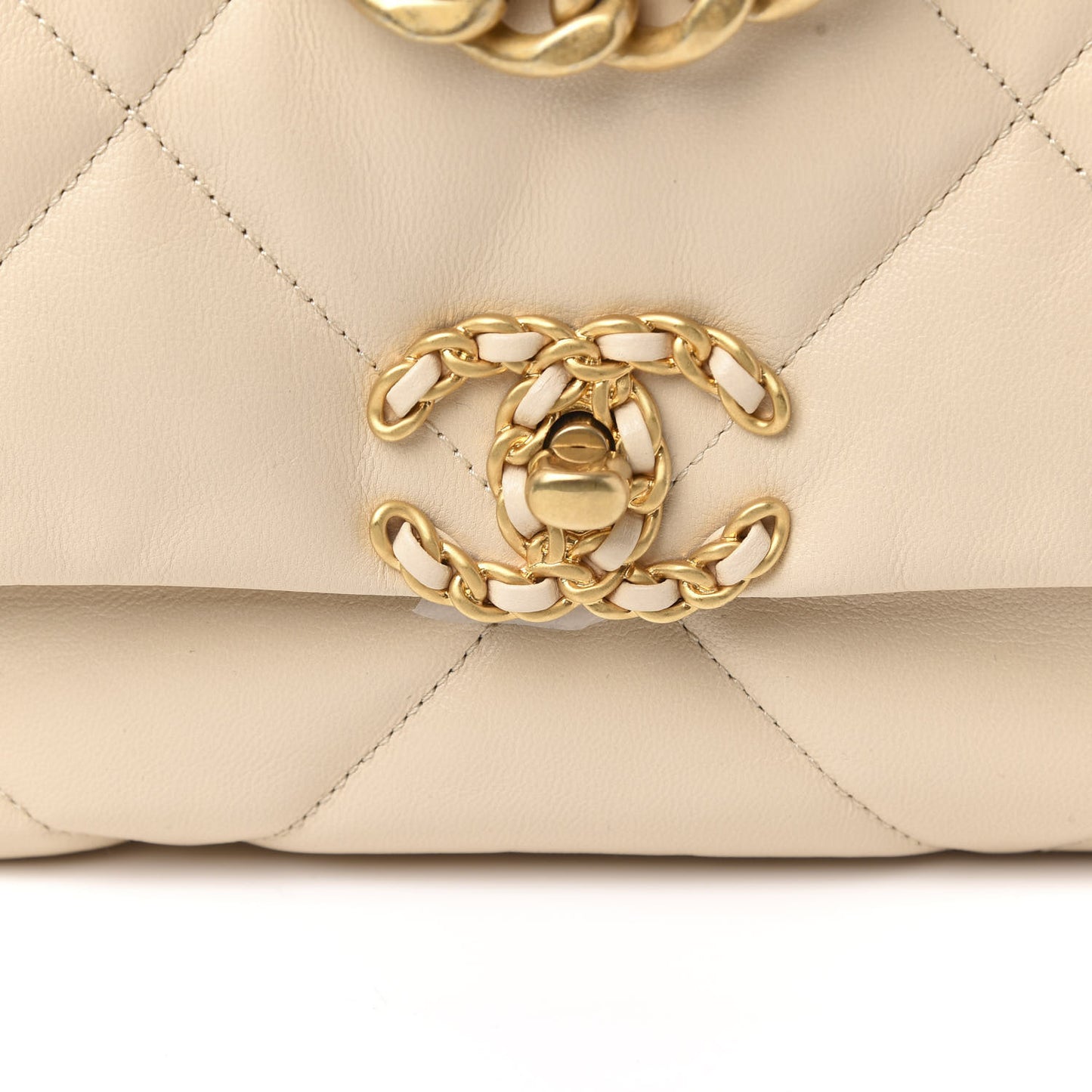 Goatskin Quilted Medium 19 Flap Beige